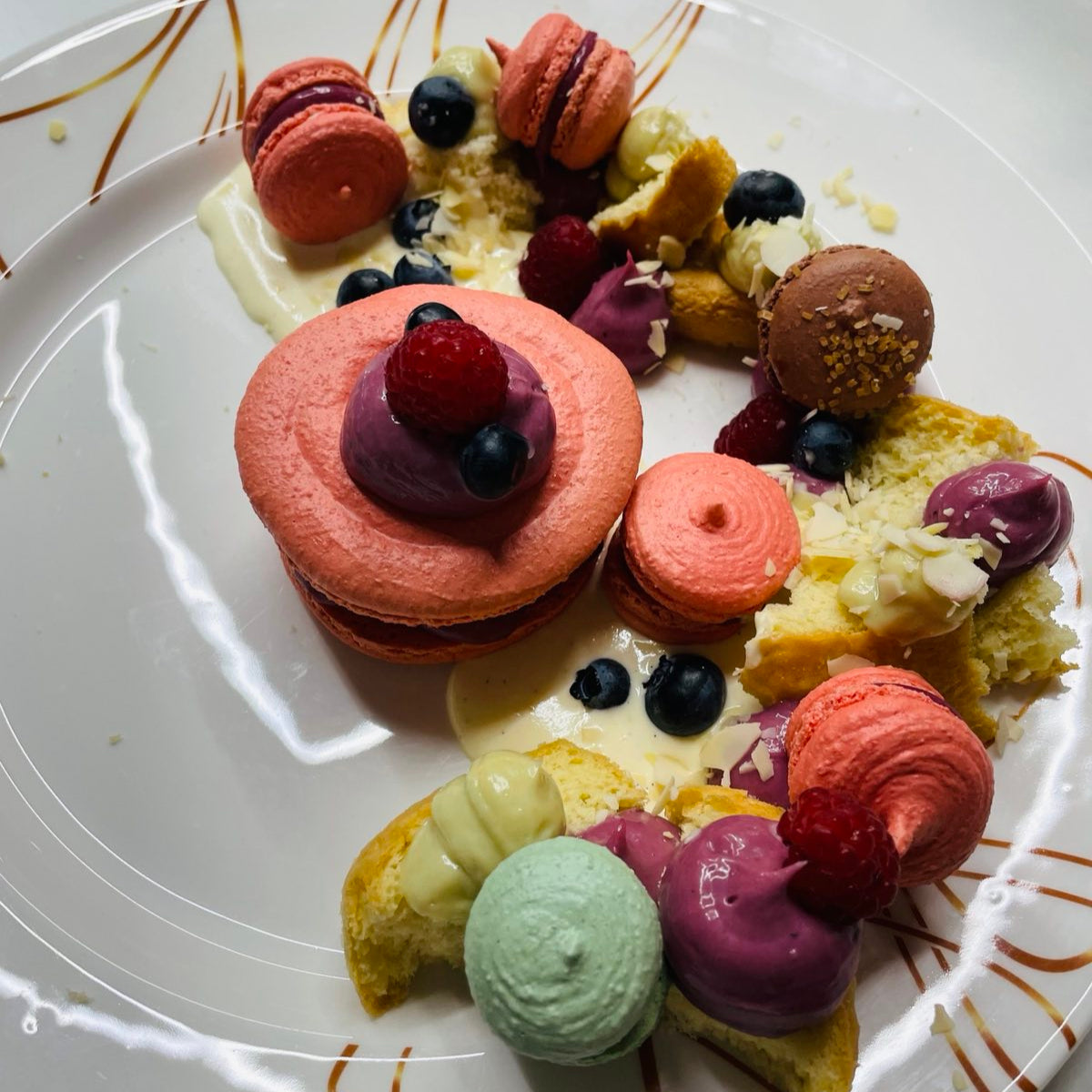 Culinary course for macarons, ice-cream and sponge cake with chef Nikolay Nemigenchev