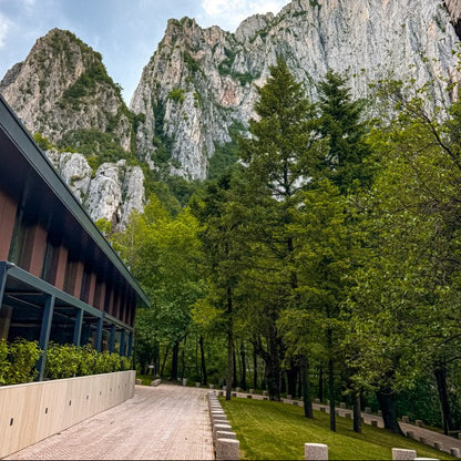 The secret journey: A mountain escape with character
