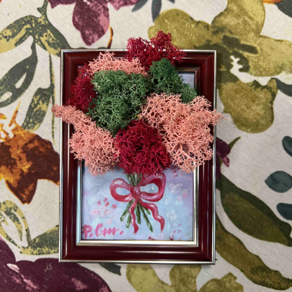 Painting with Scandinavian Moss