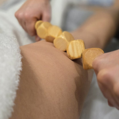 Maderotherapy and bodywrapping for perfect skin and shape