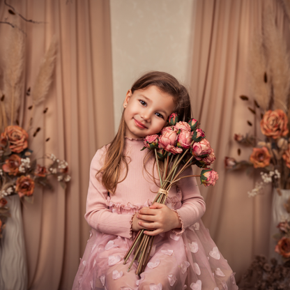 Express Your Femininity with a Mini Photoshoot