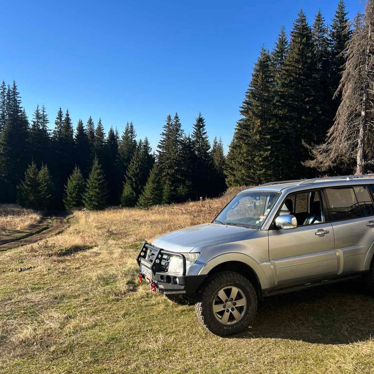 Safari off road adventure for friends in Stara Planina