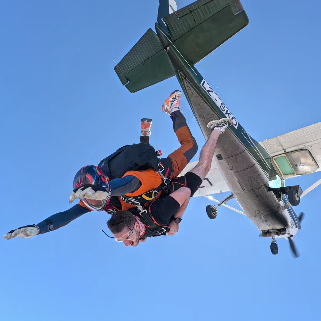 Premium Tandem Parachute Jump - 4000 m, Sapareva Banya