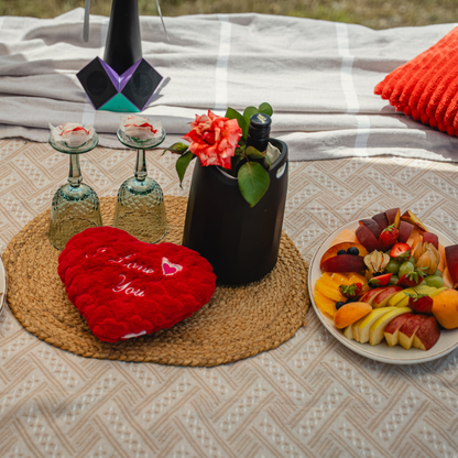 An offroad adventure for two and picnic in the vineyards around Plovdiv