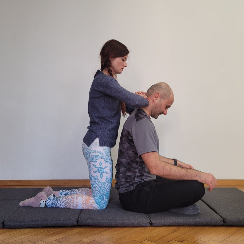 Thai Massage for Lightness of Body and Mind