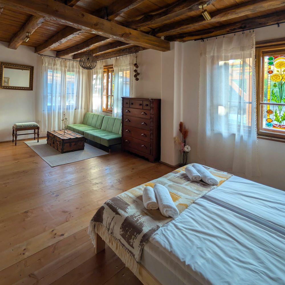 A getaway for friends in Indiliya – comfort, inspiration, and nature