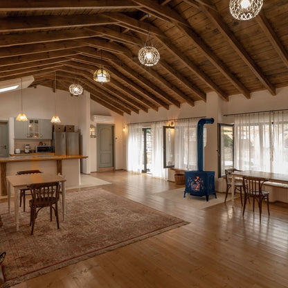 A getaway for friends in Indiliya – comfort, inspiration, and nature