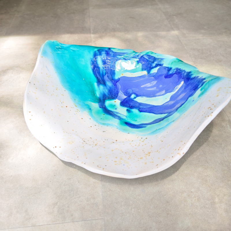 A special gift for an expectant mother - A ceramic keepsake from pregnancy
