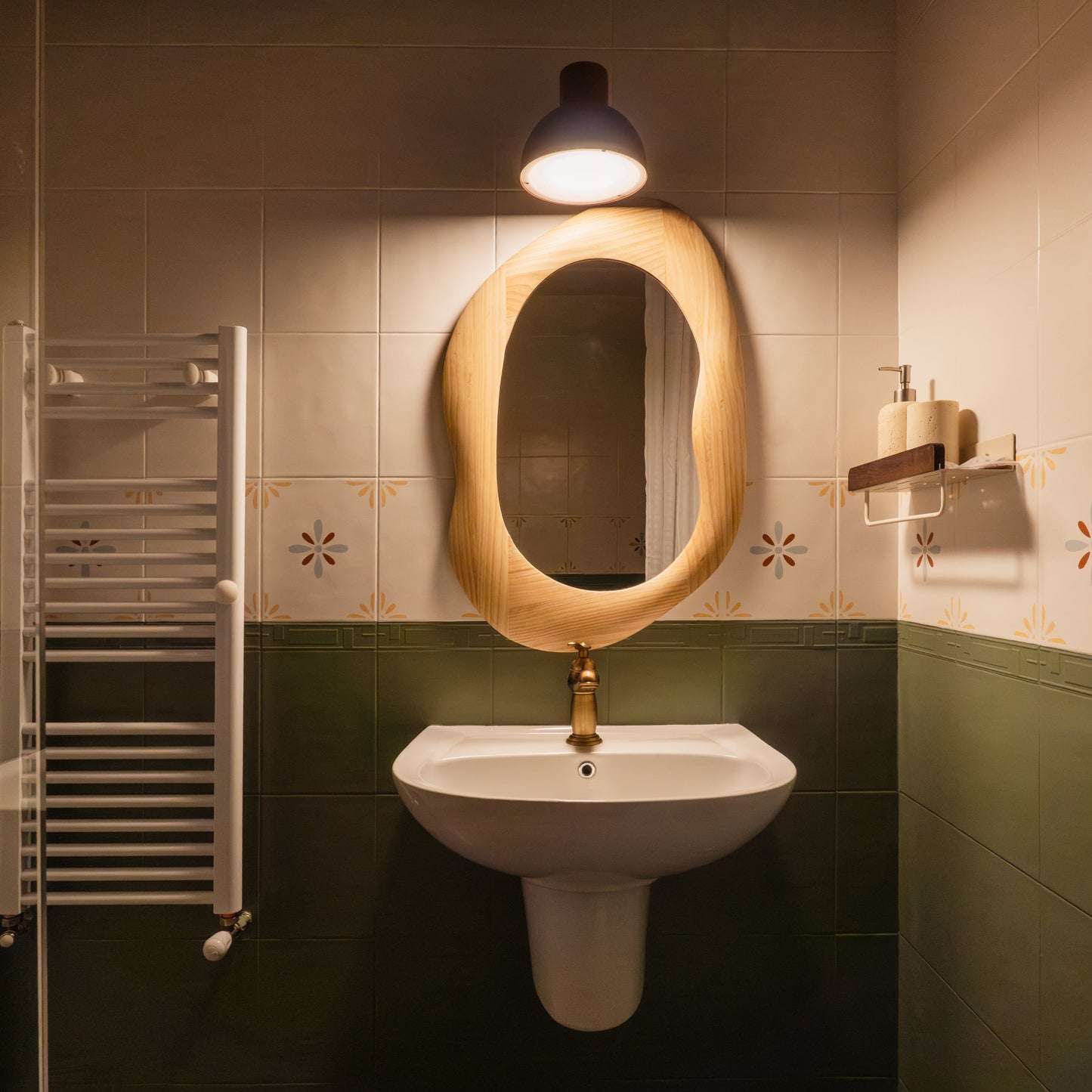 Cozy mountain escape for two near Sofia at Kuker Hut