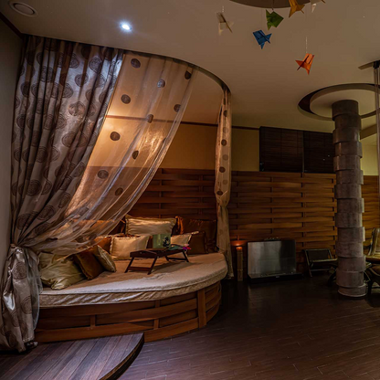 Magical Christmas at Diplomat Plaza