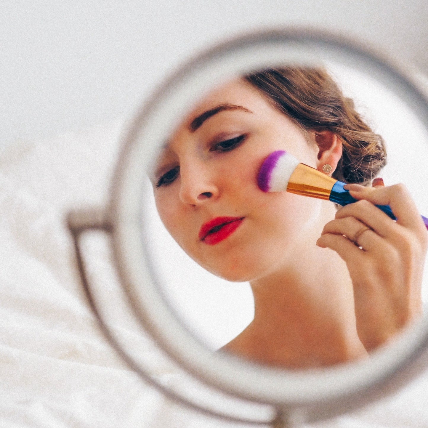 Make-up lesson with a professional make-up artist