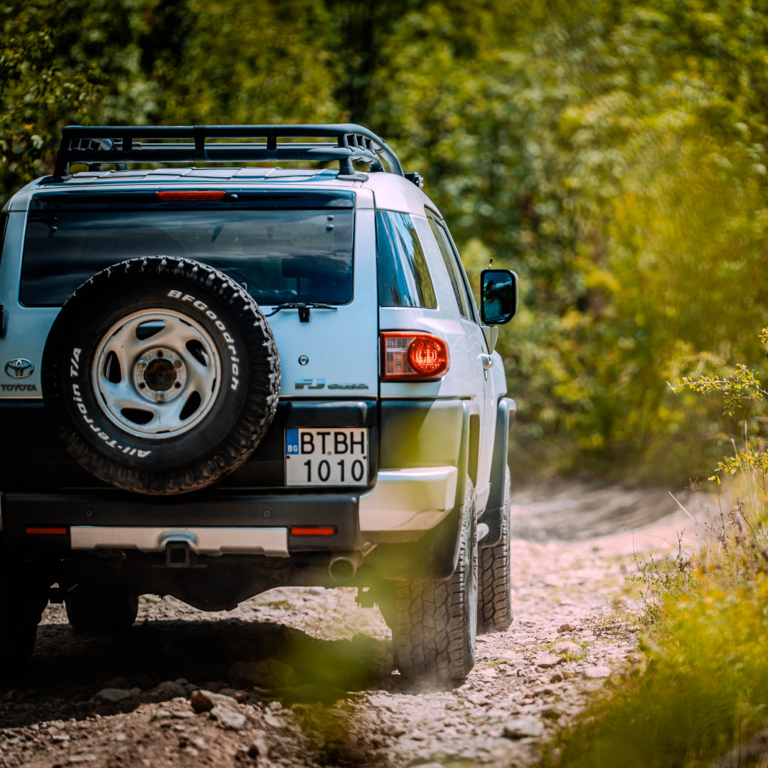 Exclusive off-road adventure with higher class Jeep. Veliko Tarnovo