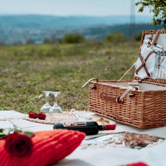 Adventure for two with a romantic picnic – Veliko Tarnovo and Arbanassi