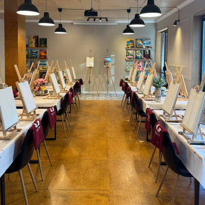 Painting for children in Varna – A creative art experience with a professional artist