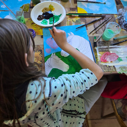 Painting, Comfort and the Magic of Horses in Borovets