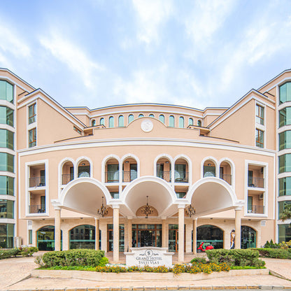 Ultra All inclusive summer holiday for two at Grand Hotel Sveti Vlas.