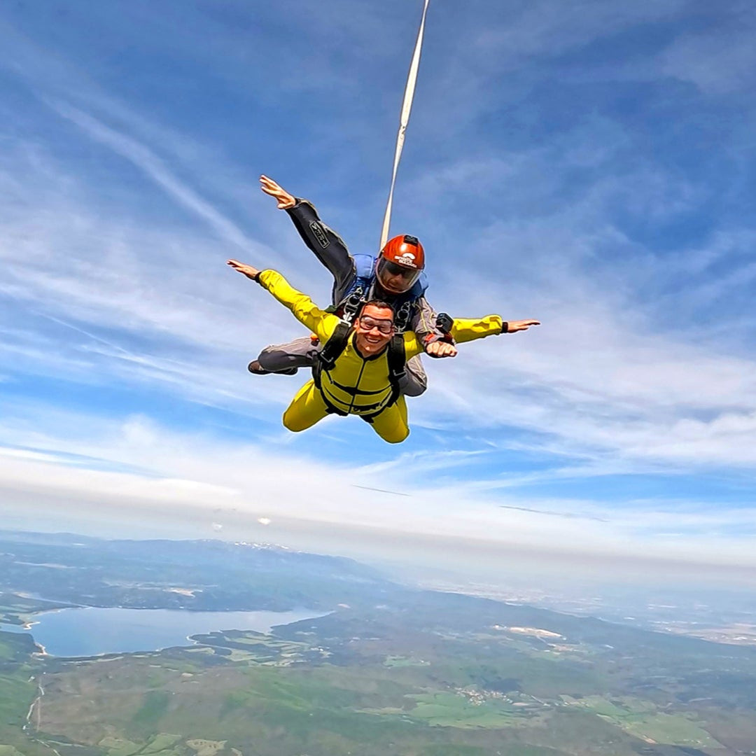Tandem skydiving. Ihtiman airport