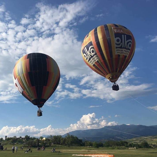 VIP balloon free ascent for two, filming and a bottle sparkling wine