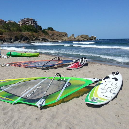 Surfing, kayaking, sailing or paddle board lessons and 2 nights for two by the sea. Camping Nestinarka