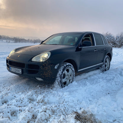 Exclusive off-road adventure with Porsche Cayenne jeep. Veliko Tarnovo