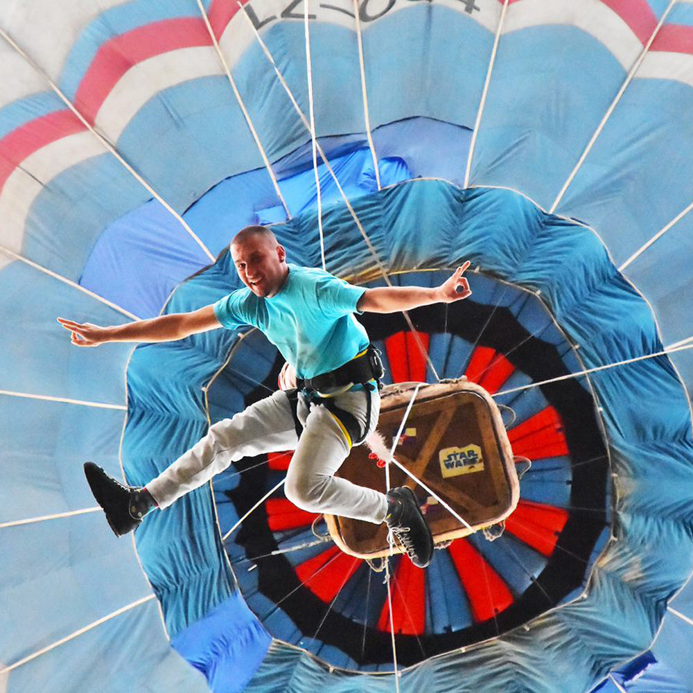 Bungee jump from warm air balloon - Individual or Tandem. Plovdiv or Prhodna cave