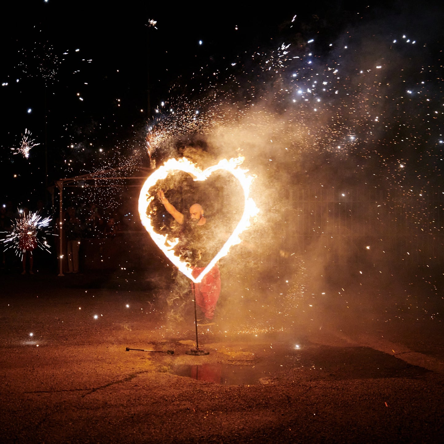 Fire show – the heart of an unforgettable wedding