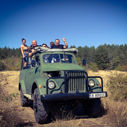Exclusive tour with a specially modified gaz - 63 off-road bus. Veliko Tarnovo and Arbanassi