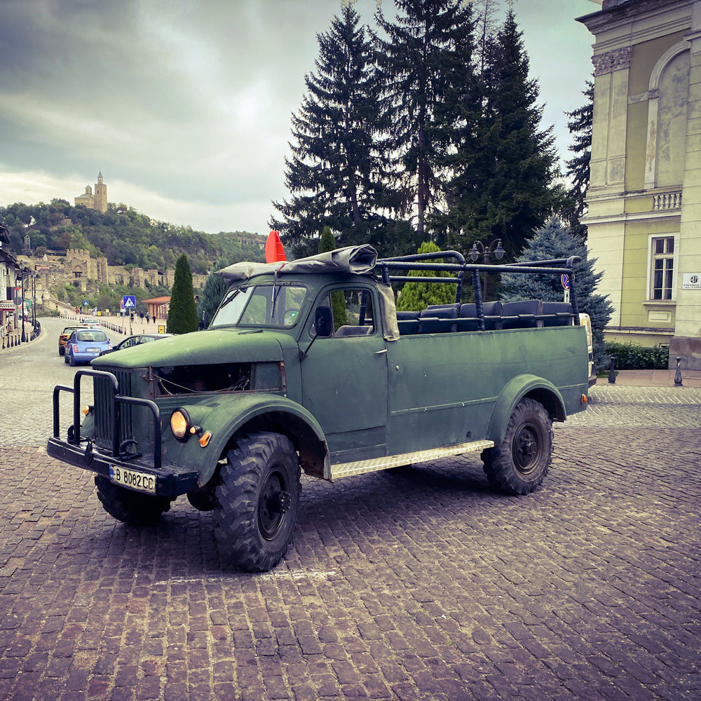 Exclusive tour with a specially modified gaz - 63 off-road bus. Veliko Tarnovo and Arbanassi