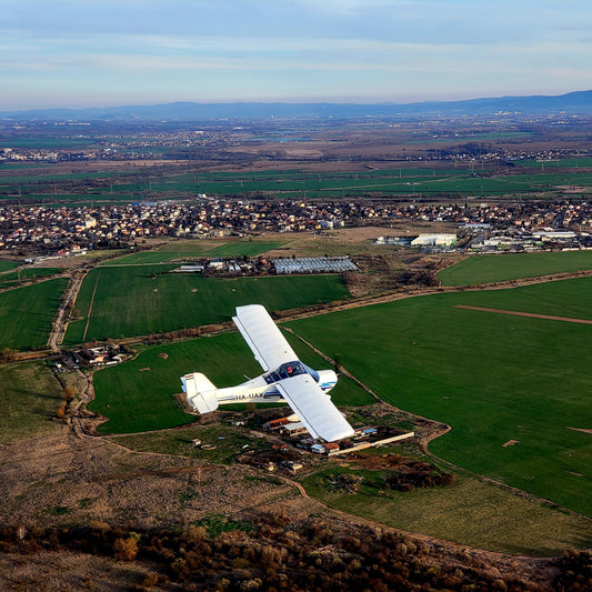 A Motivational Flight. Novi Iskar.