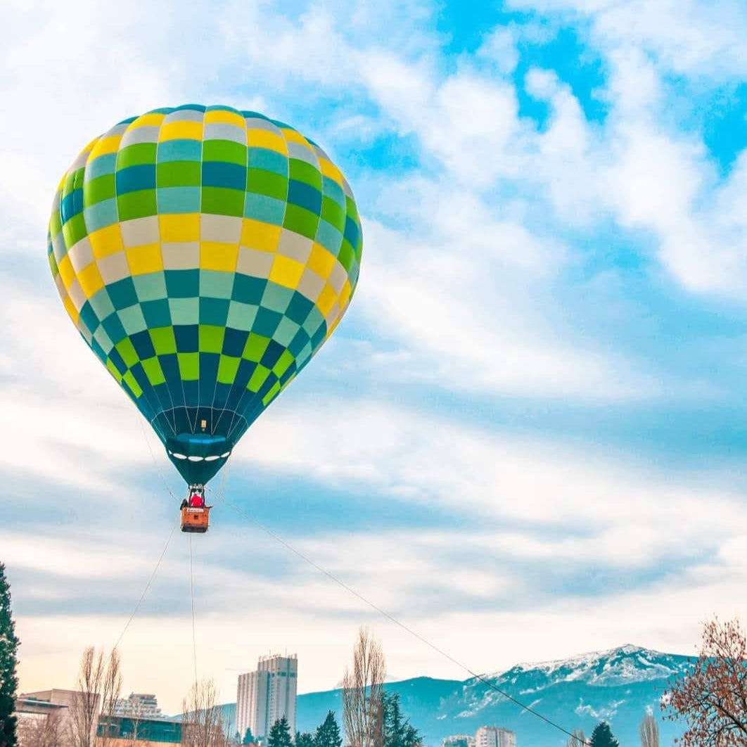 Panoramic balloon rise in the heart of Sofia